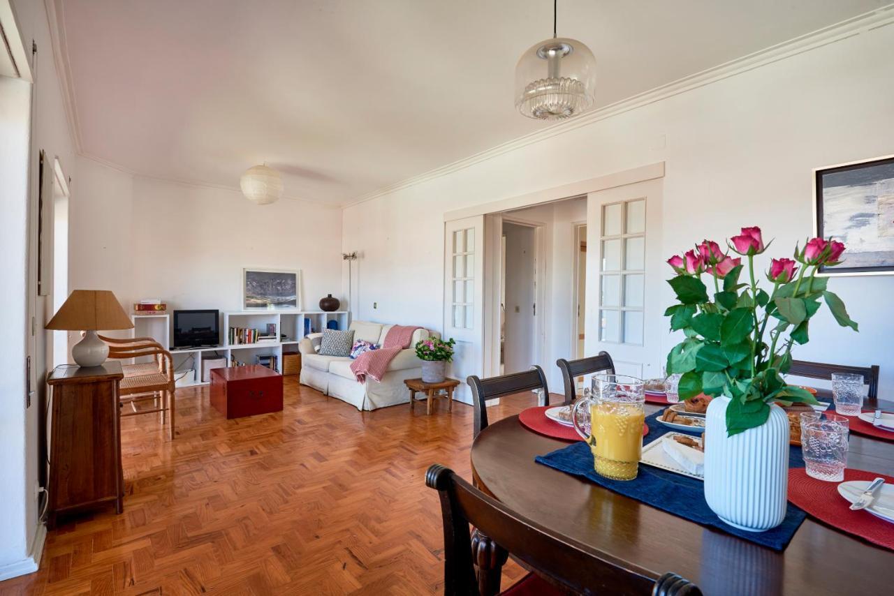 Bright Apartment With Garden In Cascais Exterior foto