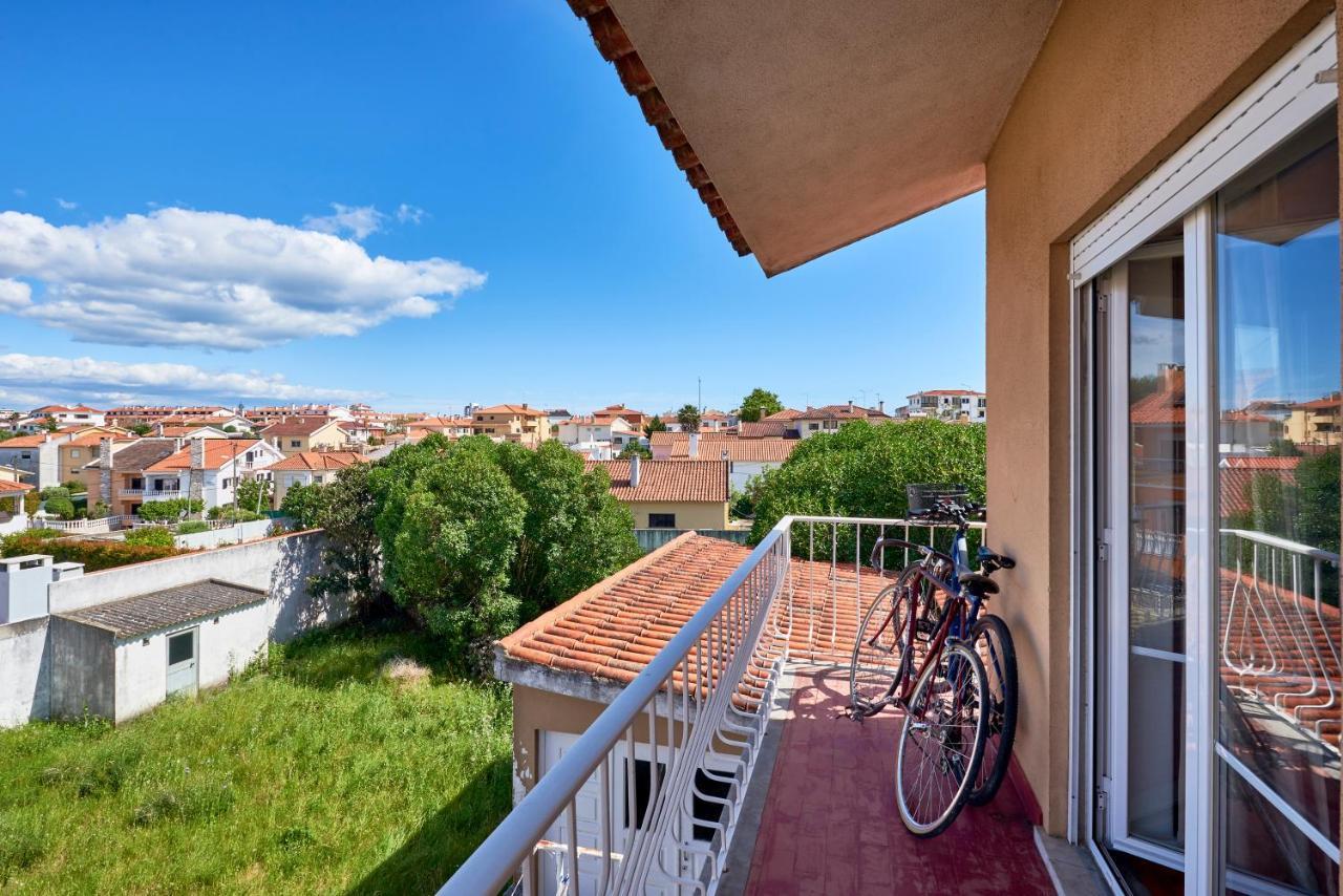 Bright Apartment With Garden In Cascais Exterior foto